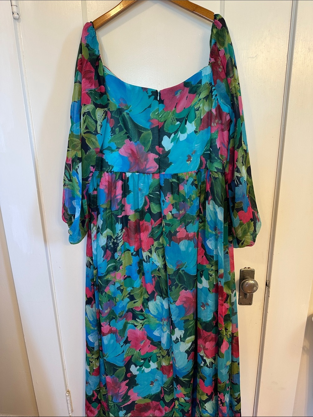XSCAPE Plus Size Off the Shoulder Printed Gown - Wedding Guest Dress - 16W - Picture 13 of 17